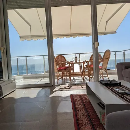Apartmán Sea Lavie Penthouse Cuke
